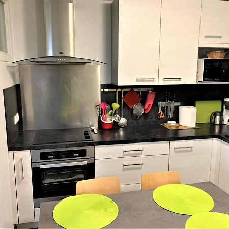 Appartement Renove, Bien Equipe A 500M De La Plage De Trestrignel Et Du Centre-Ville De Perros-Guirec - Fr-1-368-241 المظهر الخارجي الصورة